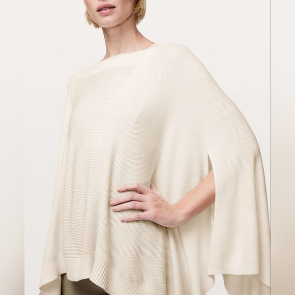 Lululemon Forward Flow Cape Soft Ivory Sz OS - Picture 12 of 13